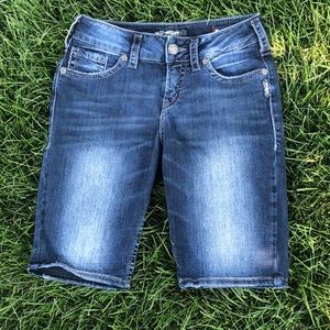 Silver Jeans Suki Mid Bermuda Short